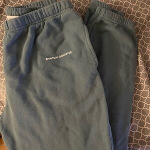 NWOT SPIRITUAL GANGSTER SWEATS/JOGGERS AMAZING CONDITION SHIPS ASAP!!!! TEAL
BL!